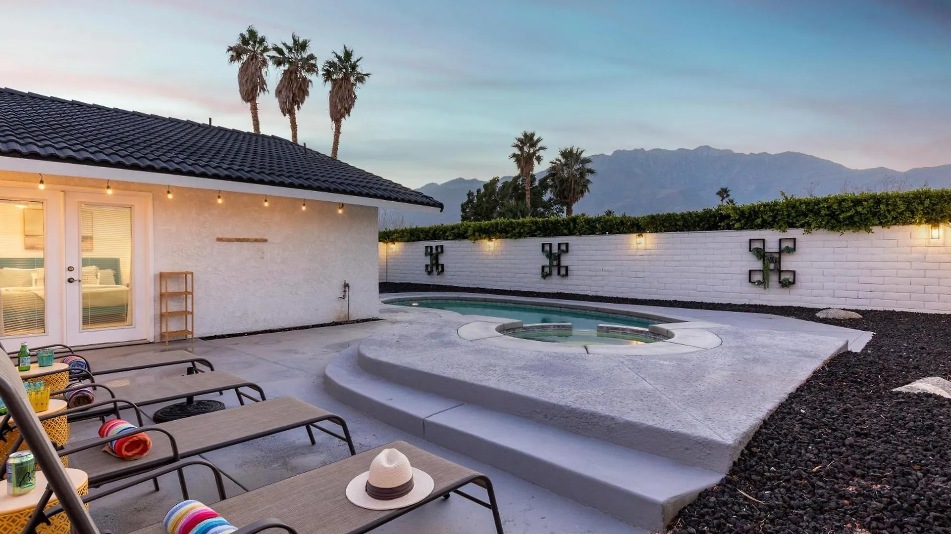 Tres Palmeras Hideaway By Acme House Company 팜 스프링스
