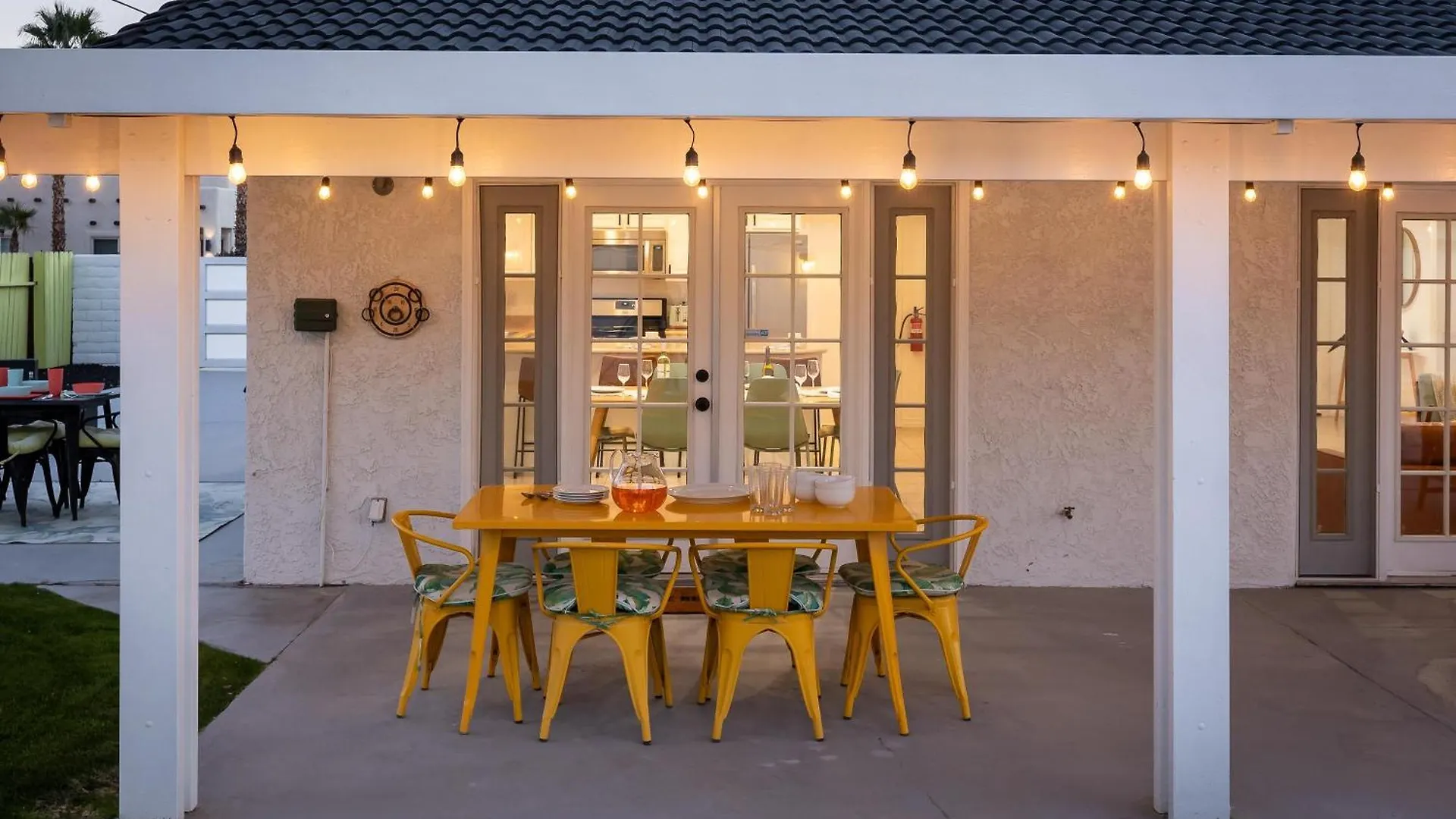 Tres Palmeras Hideaway By Acme House Company 팜 스프링스 0*,