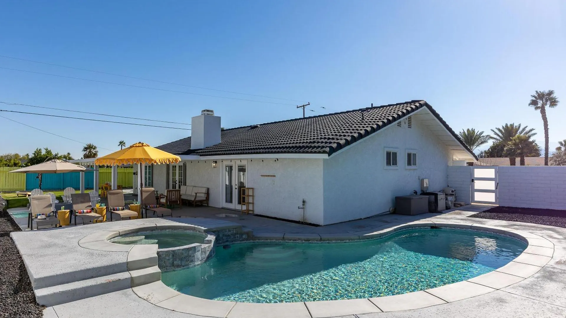 Tres Palmeras Hideaway By Acme House Company 팜 스프링스 펜션