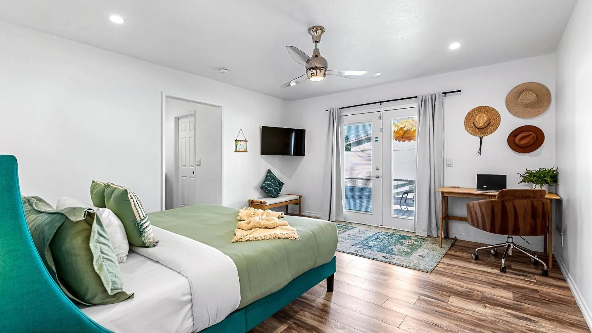 Tres Palmeras Hideaway By Acme House Company 팜 스프링스 펜션